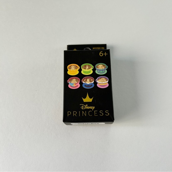 Loungefly Disney Princess Teacup Blind Box Pin - Sleeping Beauty (Aurora) - Picture 3 of 3